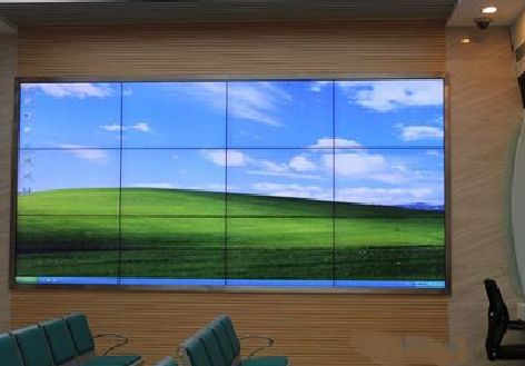 南江液晶拼接屏的另类用法。